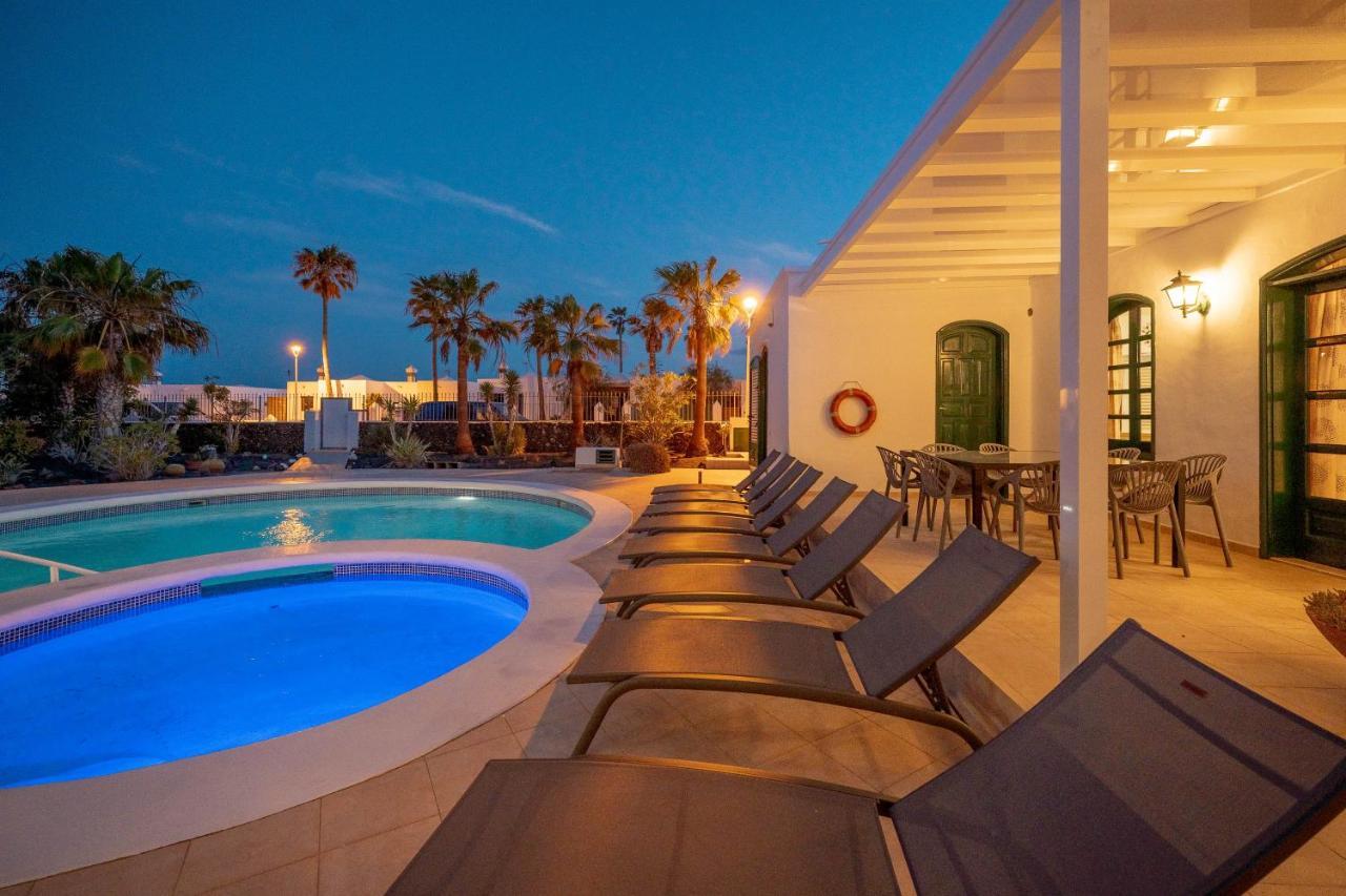 Villa Milan Puerto del Carmen  Luaran gambar