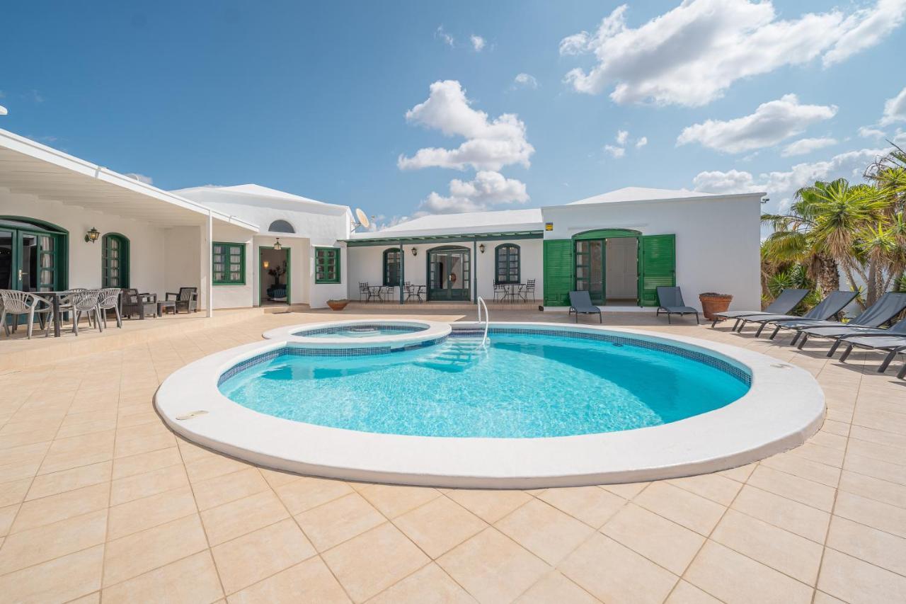 Villa Milan Puerto del Carmen  Luaran gambar