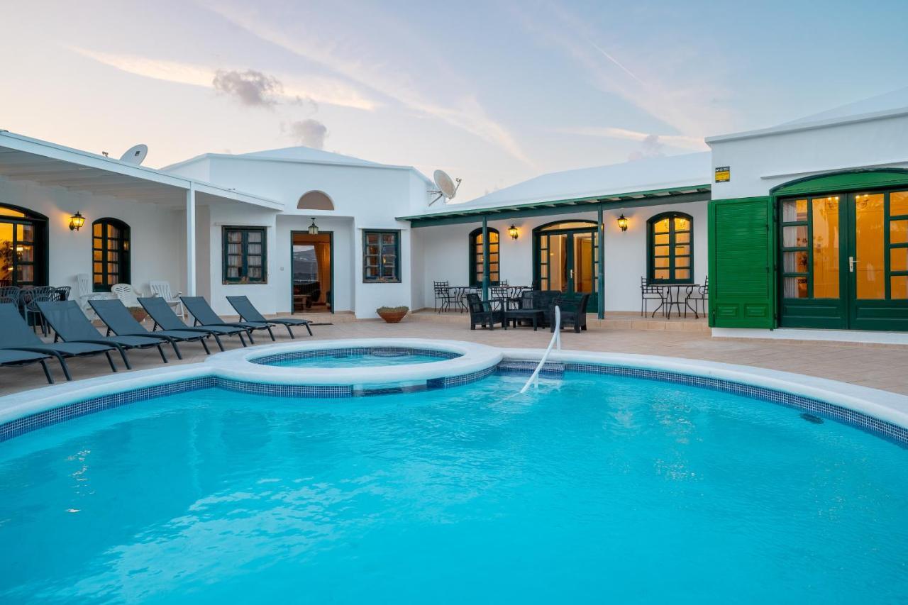 Villa Milan Puerto del Carmen  Luaran gambar